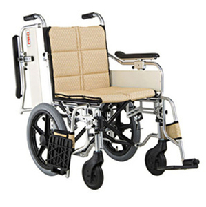 [미키코리아] 슈퍼미라지 휠체어 SM-7(16),SM-7(16D) 팔받이스윙,발받침스윙 및 분리,팔받이 높이조절,보호자브레이크,고급휠체어 중량13.5~14.5Kg.